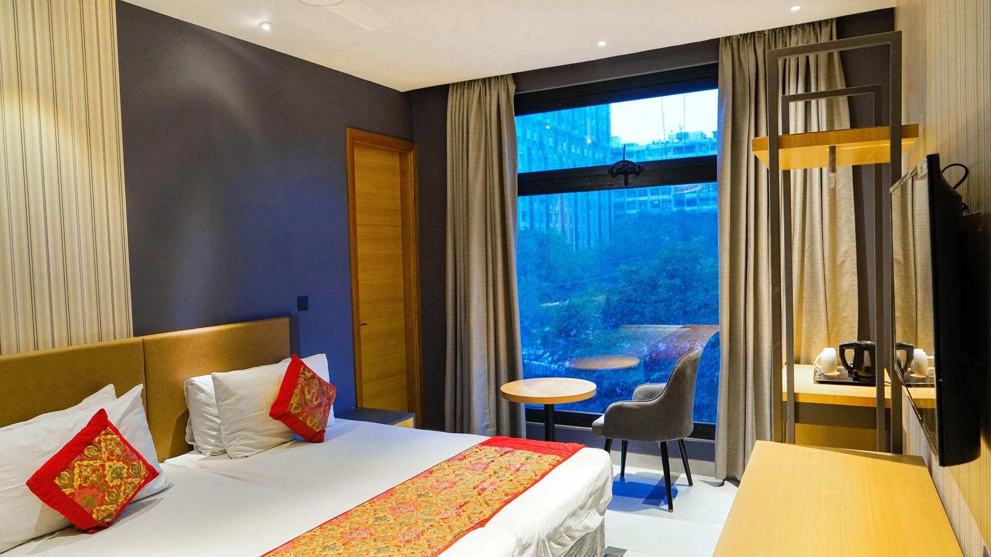 Hotel Bluestone Nehru Place By The Cosy Hotels Nueva Delhi Exterior foto
